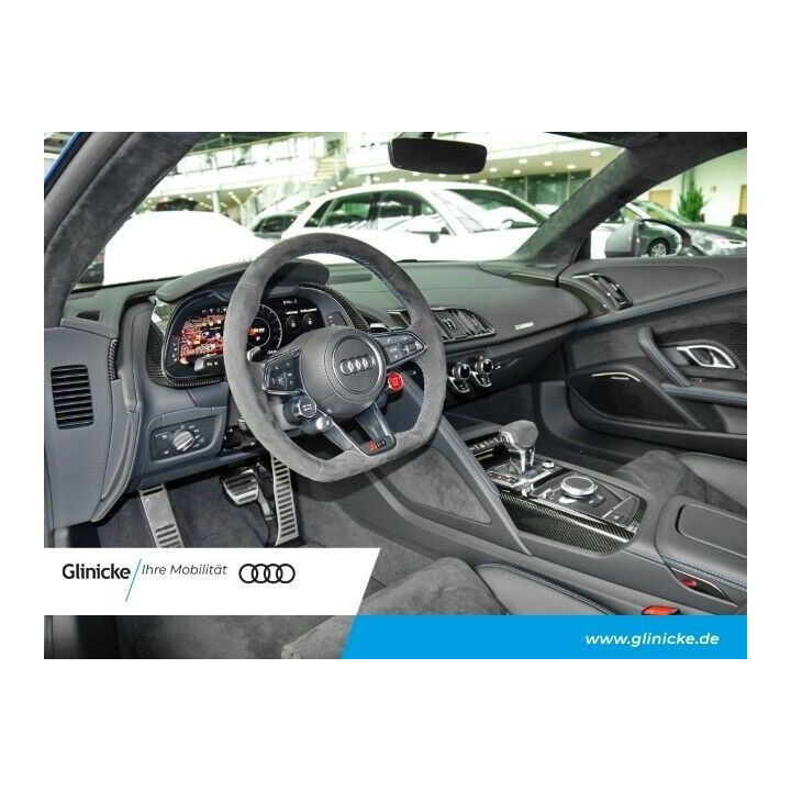Audi R8 V10 performance